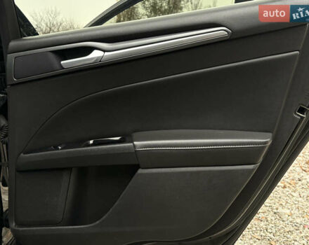 Черный Форд Фьюжн, объемом двигателя 2 л и пробегом 178 тыс. км за 10700 $, фото 17 на Automoto.ua