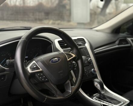 Черный Форд Фьюжн, объемом двигателя 2.5 л и пробегом 165 тыс. км за 8000 $, фото 10 на Automoto.ua