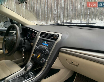 Черный Форд Фьюжн, объемом двигателя 2.49 л и пробегом 261 тыс. км за 7800 $, фото 6 на Automoto.ua