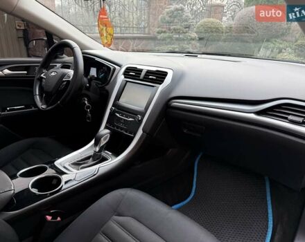 Чорний Форд Фьюжен, об'ємом двигуна 1.6 л та пробігом 181 тис. км за 8200 $, фото 63 на Automoto.ua