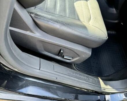 Чорний Форд Фьюжен, об'ємом двигуна 2 л та пробігом 144 тис. км за 10700 $, фото 31 на Automoto.ua