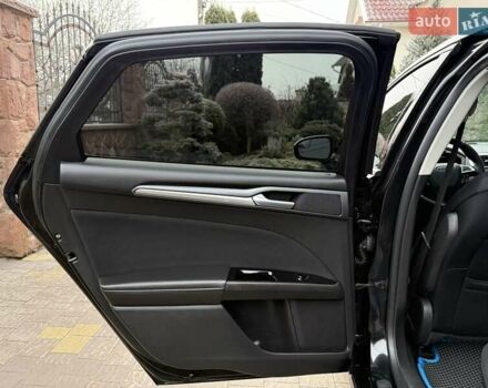 Чорний Форд Фьюжен, об'ємом двигуна 1.6 л та пробігом 181 тис. км за 8200 $, фото 41 на Automoto.ua