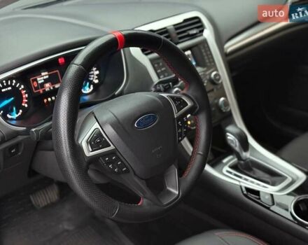 Черный Форд Фьюжн, объемом двигателя 2.49 л и пробегом 180 тыс. км за 9299 $, фото 6 на Automoto.ua
