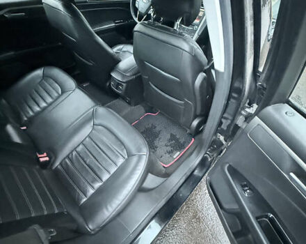 Черный Форд Фьюжн, объемом двигателя 2 л и пробегом 320 тыс. км за 9200 $, фото 12 на Automoto.ua