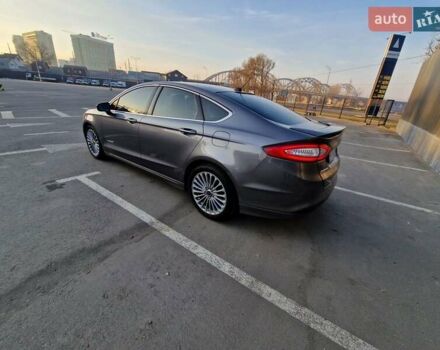 Черный Форд Фьюжн, объемом двигателя 2 л и пробегом 135 тыс. км за 13500 $, фото 5 на Automoto.ua