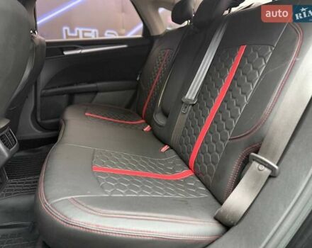 Черный Форд Фьюжн, объемом двигателя 2.49 л и пробегом 180 тыс. км за 9299 $, фото 8 на Automoto.ua