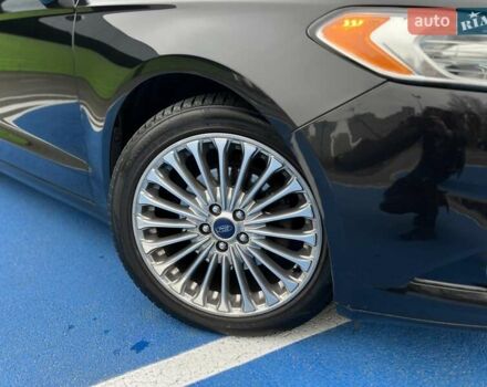 Черный Форд Фьюжн, объемом двигателя 2 л и пробегом 218 тыс. км за 11999 $, фото 7 на Automoto.ua