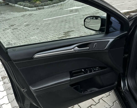 Чорний Форд Фьюжен, об'ємом двигуна 2.49 л та пробігом 182 тис. км за 10000 $, фото 28 на Automoto.ua