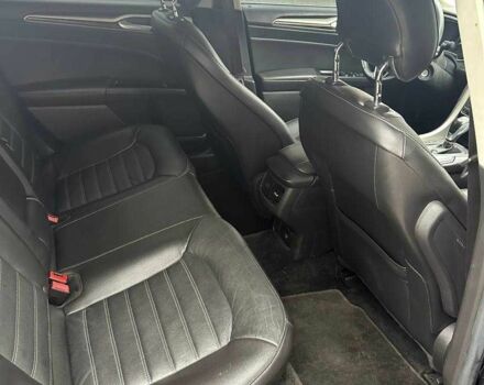 Форд Фьюжен 2013 у Дніпро (Дніпропетровську) на Automoto.ua Чорний Форд Фьюжен, об'ємом двигуна 2 л та пробігом 200 тис. км за 9700 $, фото 3 на Automoto.ua