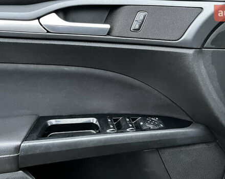 Черный Форд Фьюжн, объемом двигателя 2.5 л и пробегом 223 тыс. км за 8400 $, фото 11 на Automoto.ua