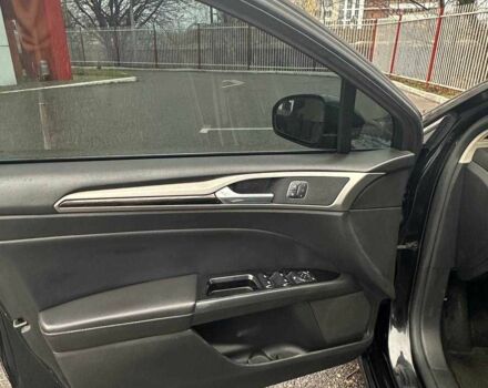 Форд Фьюжен 2013 у Дніпро (Дніпропетровську) на Automoto.ua Чорний Форд Фьюжен, об'ємом двигуна 2 л та пробігом 200 тис. км за 9700 $, фото 7 на Automoto.ua