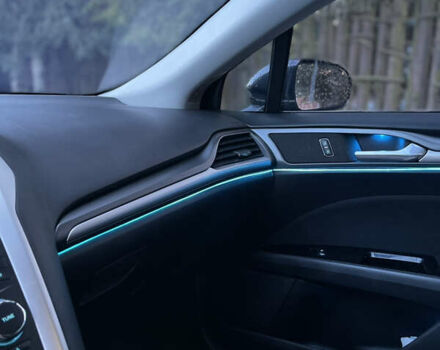 Черный Форд Фьюжн, объемом двигателя 2.5 л и пробегом 200 тыс. км за 7850 $, фото 6 на Automoto.ua