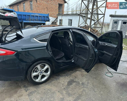 Чорний Форд Фьюжен, об'ємом двигуна 2.49 л та пробігом 218 тис. км за 9000 $, фото 10 на Automoto.ua