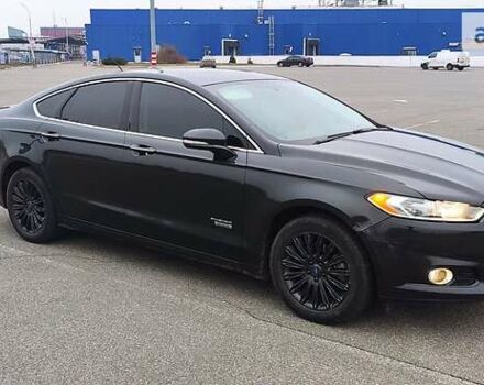 Чорний Форд Фьюжен, об'ємом двигуна 2 л та пробігом 350 тис. км за 11900 $, фото 4 на Automoto.ua