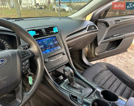 Чорний Форд Фьюжен, об'ємом двигуна 2.49 л та пробігом 190 тис. км за 8999 $, фото 9 на Automoto.ua