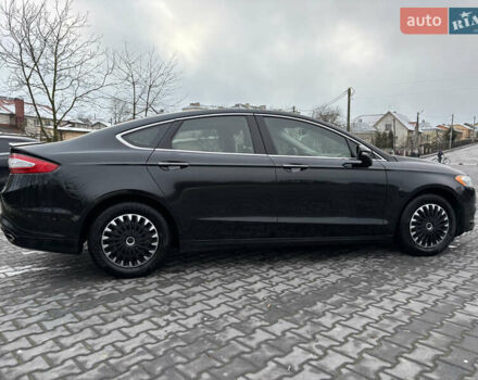 Чорний Форд Фьюжен, об'ємом двигуна 2 л та пробігом 196 тис. км за 9600 $, фото 4 на Automoto.ua