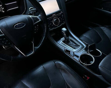 Черный Форд Фьюжн, объемом двигателя 2 л и пробегом 172 тыс. км за 11200 $, фото 5 на Automoto.ua