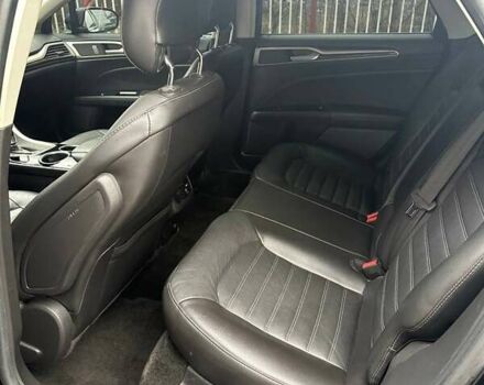 Чорний Форд Фьюжен, об'ємом двигуна 2 л та пробігом 193 тис. км за 10600 $, фото 28 на Automoto.ua