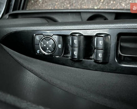 Черный Форд Фьюжн, объемом двигателя 2.5 л и пробегом 223 тыс. км за 8400 $, фото 10 на Automoto.ua