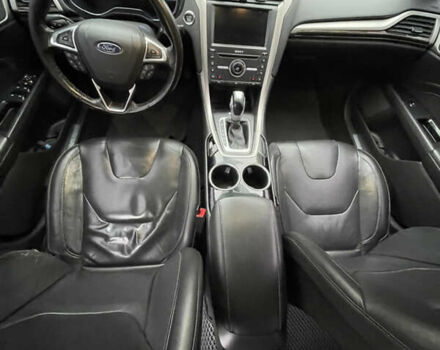 Чорний Форд Фьюжен, об'ємом двигуна 2 л та пробігом 123 тис. км за 12700 $, фото 5 на Automoto.ua