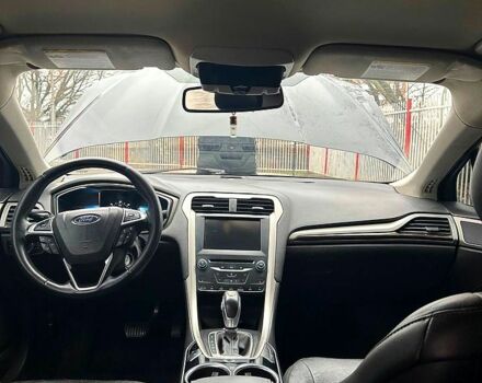 Черный Форд Фьюжн, объемом двигателя 2 л и пробегом 196 тыс. км за 11000 $, фото 5 на Automoto.ua