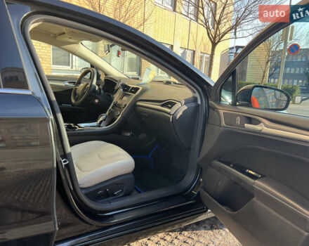 Форд Фьюжн 2013 в Белой Церкве на Automoto.ua Черный Форд Фьюжн, объемом двигателя 2.49 л и пробегом 260 тыс. км за 8700 $, фото 12 на Automoto.ua