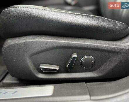 Черный Форд Фьюжн, объемом двигателя 2 л и пробегом 218 тыс. км за 11999 $, фото 20 на Automoto.ua