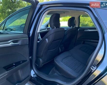 Чорний Форд Фьюжен, об'ємом двигуна 2.49 л та пробігом 94 тис. км за 10900 $, фото 12 на Automoto.ua