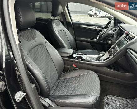 Чорний Форд Фьюжен, об'ємом двигуна 2.49 л та пробігом 182 тис. км за 10000 $, фото 40 на Automoto.ua