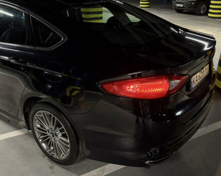 Чорний Форд Фьюжен, об'ємом двигуна 2 л та пробігом 205 тис. км за 8888 $, фото 5 на Automoto.ua