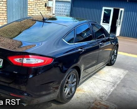 Черный Форд Фьюжн, объемом двигателя 2.5 л и пробегом 165 тыс. км за 10500 $, фото 2 на Automoto.ua