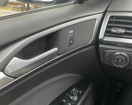 Черный Форд Фьюжн, объемом двигателя 2.5 л и пробегом 153 тыс. км за 10200 $, фото 10 на Automoto.ua