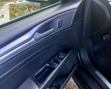 Форд Фьюжн 2014 в Залещиках на Automoto.ua Черный Форд Фьюжн, объемом двигателя 2 л и пробегом 220 тыс. км за 12490 $, фото 7 на Automoto.ua