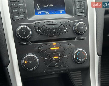 Черный Форд Фьюжн, объемом двигателя 2.49 л и пробегом 208 тыс. км за 7999 $, фото 34 на Automoto.ua