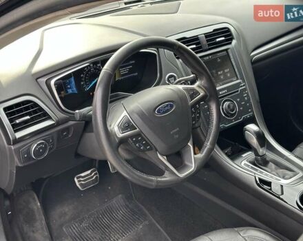 Чорний Форд Фьюжен, об'ємом двигуна 2 л та пробігом 182 тис. км за 9990 $, фото 16 на Automoto.ua