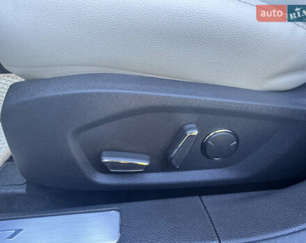 Черный Форд Фьюжн, объемом двигателя 2 л и пробегом 149 тыс. км за 13350 $, фото 11 на Automoto.ua