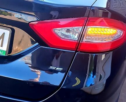 Черный Форд Фьюжн, объемом двигателя 2.5 л и пробегом 165 тыс. км за 10500 $, фото 7 на Automoto.ua