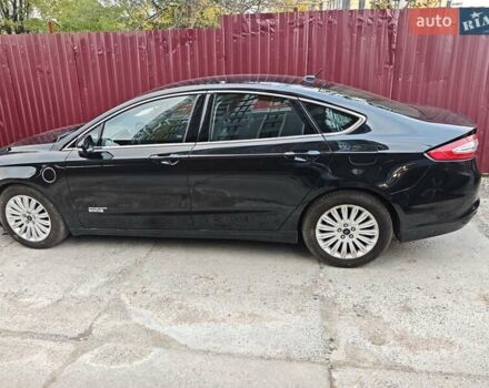 Черный Форд Фьюжн, объемом двигателя 2 л и пробегом 250 тыс. км за 11999 $, фото 1 на Automoto.ua