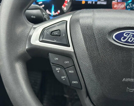 Черный Форд Фьюжн, объемом двигателя 2.49 л и пробегом 208 тыс. км за 7999 $, фото 36 на Automoto.ua