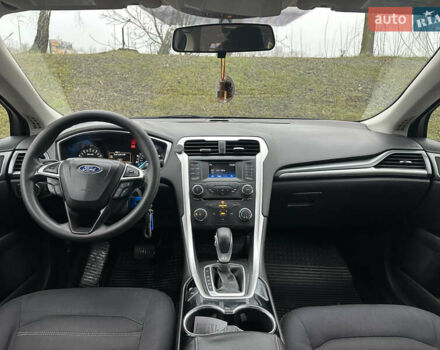 Черный Форд Фьюжн, объемом двигателя 2.49 л и пробегом 208 тыс. км за 7999 $, фото 28 на Automoto.ua