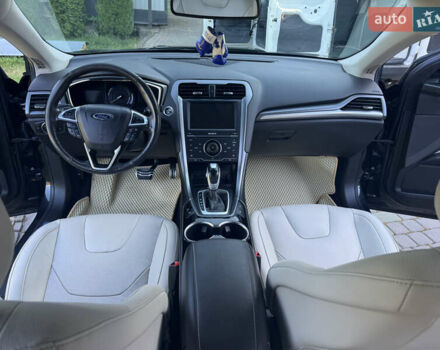 Черный Форд Фьюжн, объемом двигателя 2 л и пробегом 149 тыс. км за 13350 $, фото 13 на Automoto.ua