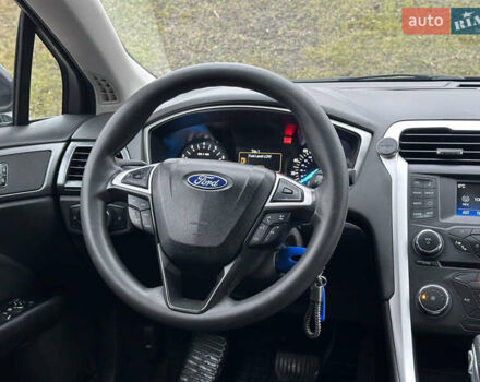 Черный Форд Фьюжн, объемом двигателя 2.49 л и пробегом 208 тыс. км за 7999 $, фото 29 на Automoto.ua