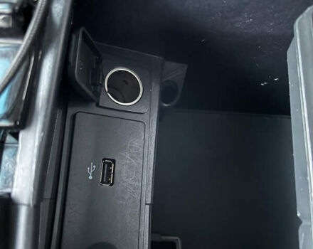 Черный Форд Фьюжн, объемом двигателя 2.49 л и пробегом 193 тыс. км за 8500 $, фото 9 на Automoto.ua