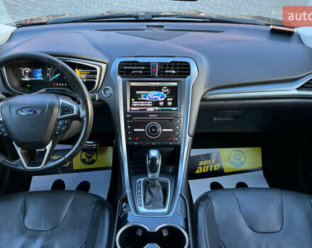 Чорний Форд Фьюжен, об'ємом двигуна 2 л та пробігом 170 тис. км за 11500 $, фото 11 на Automoto.ua
