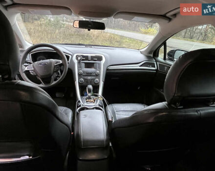 Чорний Форд Фьюжен, об'ємом двигуна 2.5 л та пробігом 219 тис. км за 10000 $, фото 21 на Automoto.ua