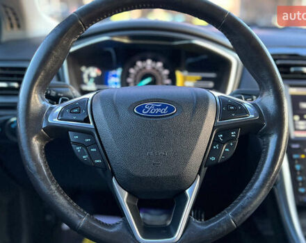 Черный Форд Фьюжн, объемом двигателя 2 л и пробегом 170 тыс. км за 10500 $, фото 12 на Automoto.ua