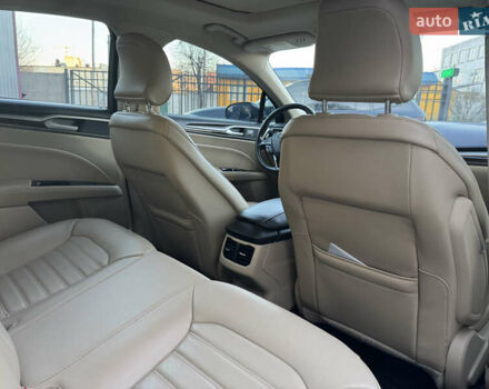 Черный Форд Фьюжн, объемом двигателя 2 л и пробегом 161 тыс. км за 11000 $, фото 13 на Automoto.ua