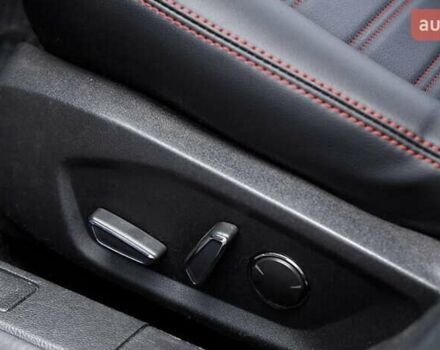 Чорний Форд Фьюжен, об'ємом двигуна 2.49 л та пробігом 238 тис. км за 9550 $, фото 14 на Automoto.ua