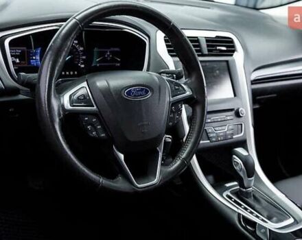 Чорний Форд Фьюжен, об'ємом двигуна 2.49 л та пробігом 238 тис. км за 9550 $, фото 19 на Automoto.ua