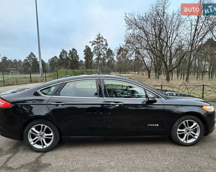 Черный Форд Фьюжн, объемом двигателя 2 л и пробегом 255 тыс. км за 12200 $, фото 5 на Automoto.ua